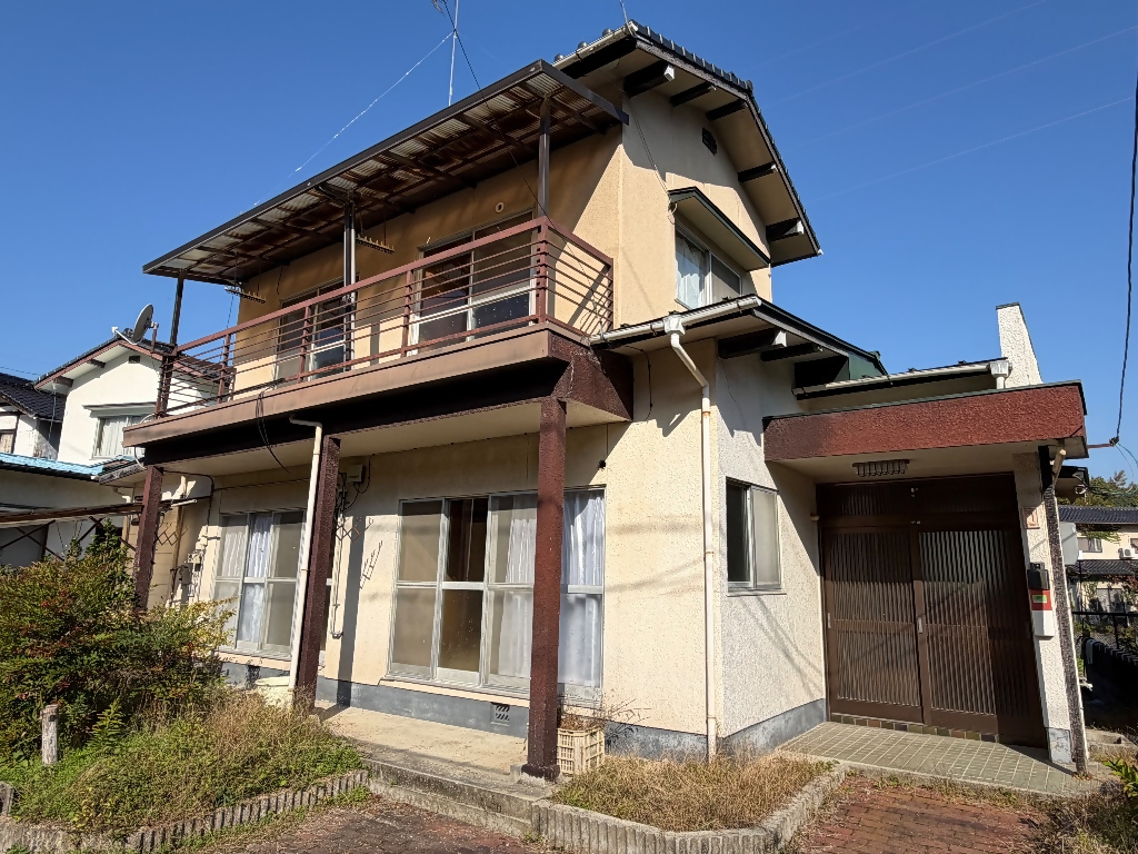 ・自然に囲まれた閑静な住宅地の物件です！