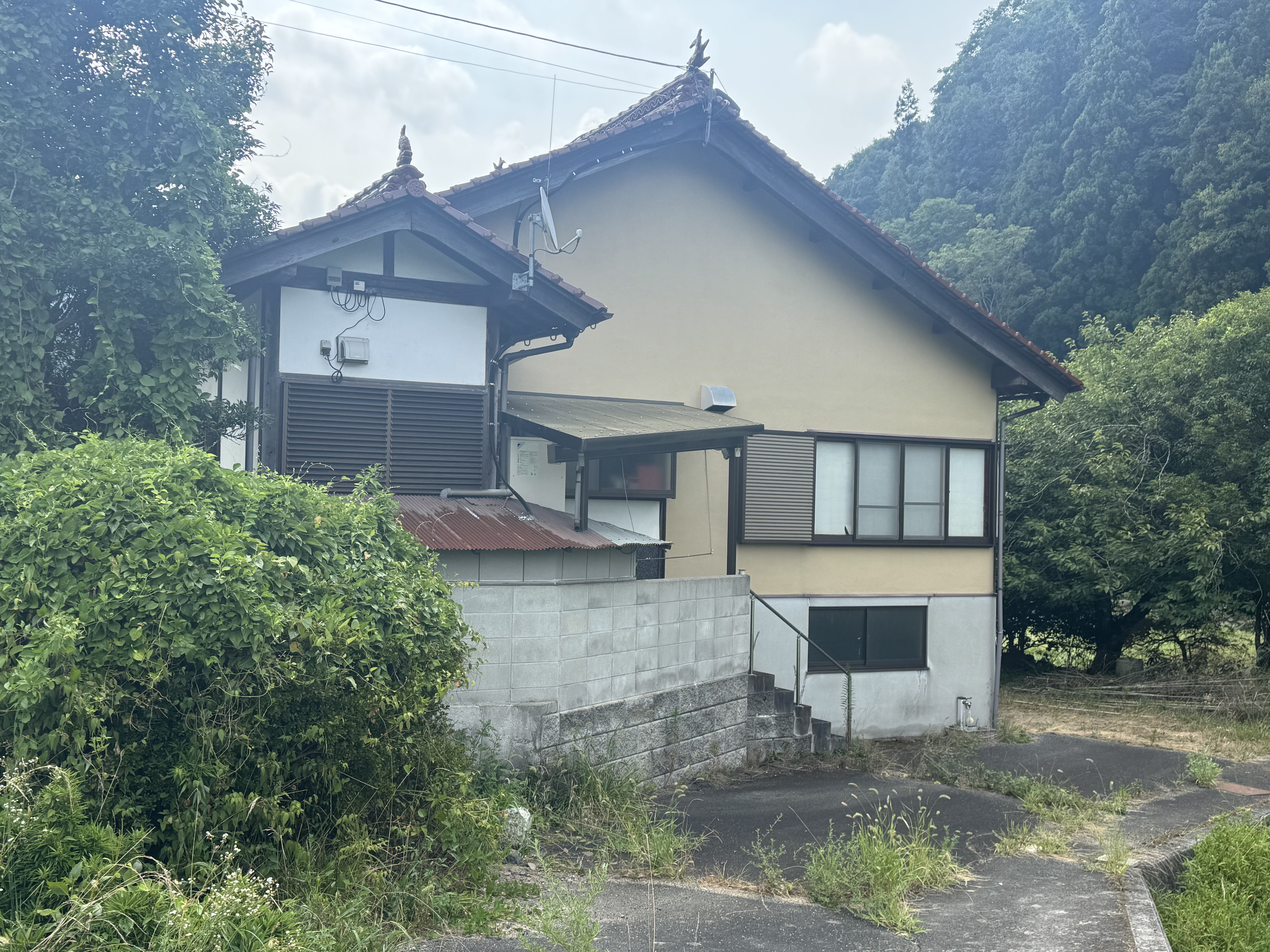 安芸高田市 向原町坂 2