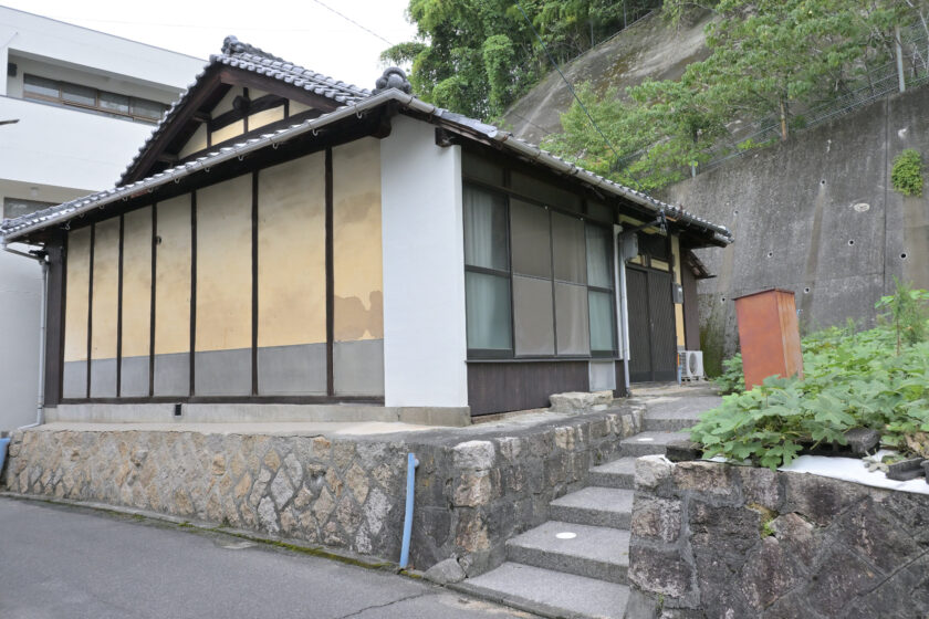 海近の平屋建て住宅