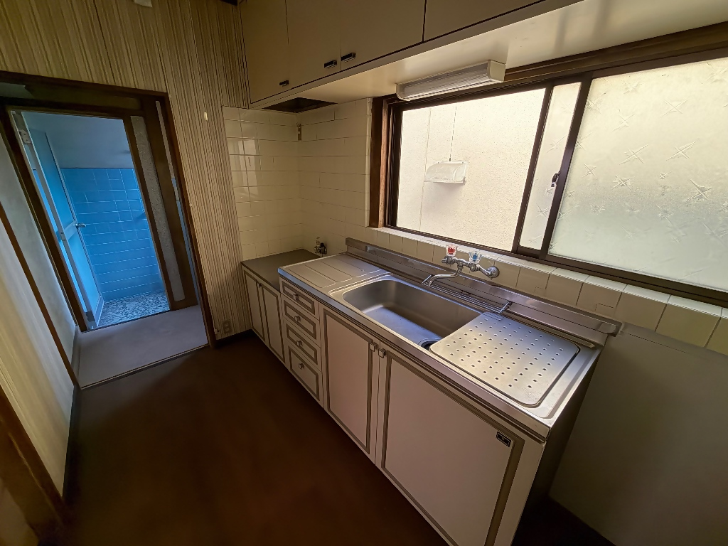 三原市 中之町 3