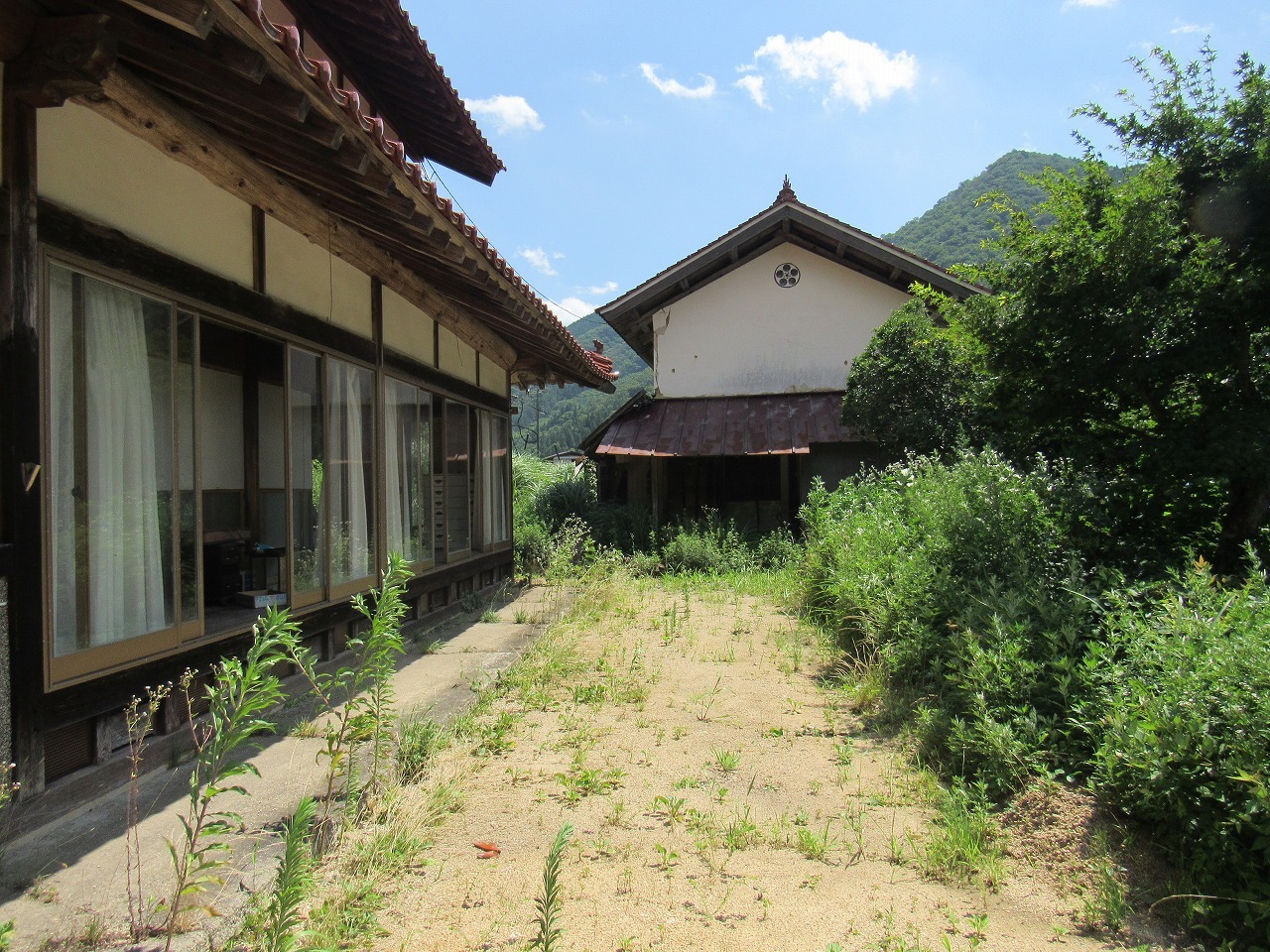 庄原市 比和町森脇 2