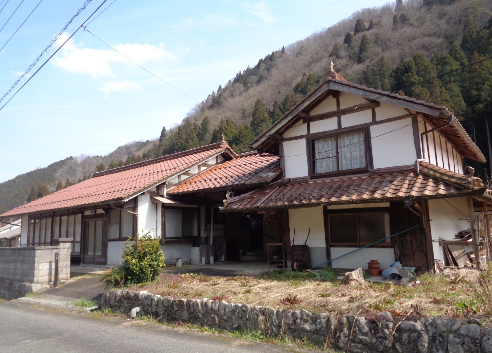 人気の平屋！太田川を眺めながらお茶が楽しめる物件です。
