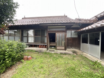 【北広島町558】主屋の前にほどよい広さの農地付き！