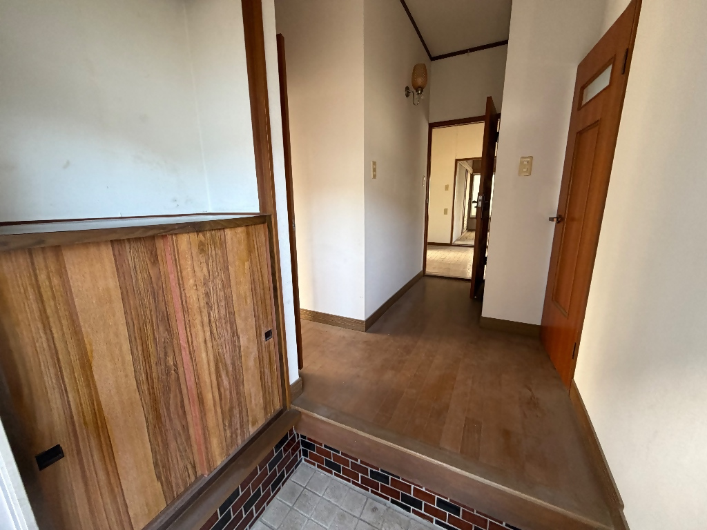 三原市 小坂町 4