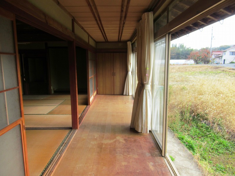 三次市 三良坂町三良坂 5