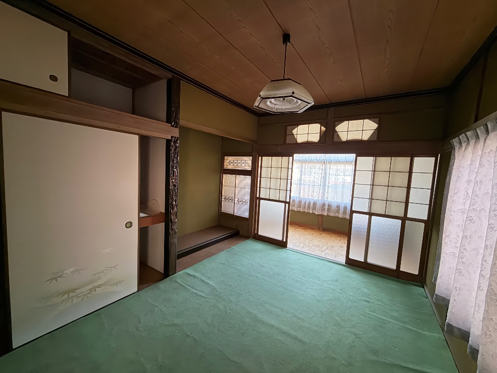 三原市 中之町 4