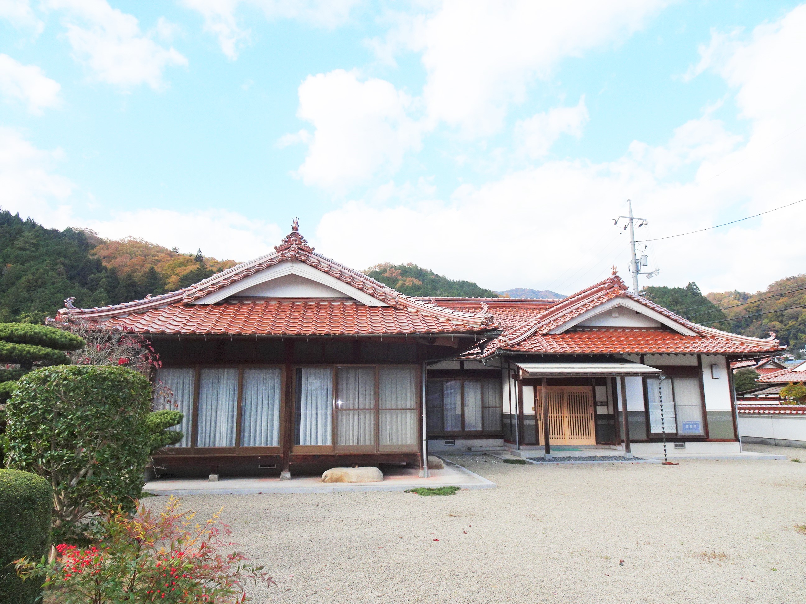 部屋の数が多く、事業での使用も！