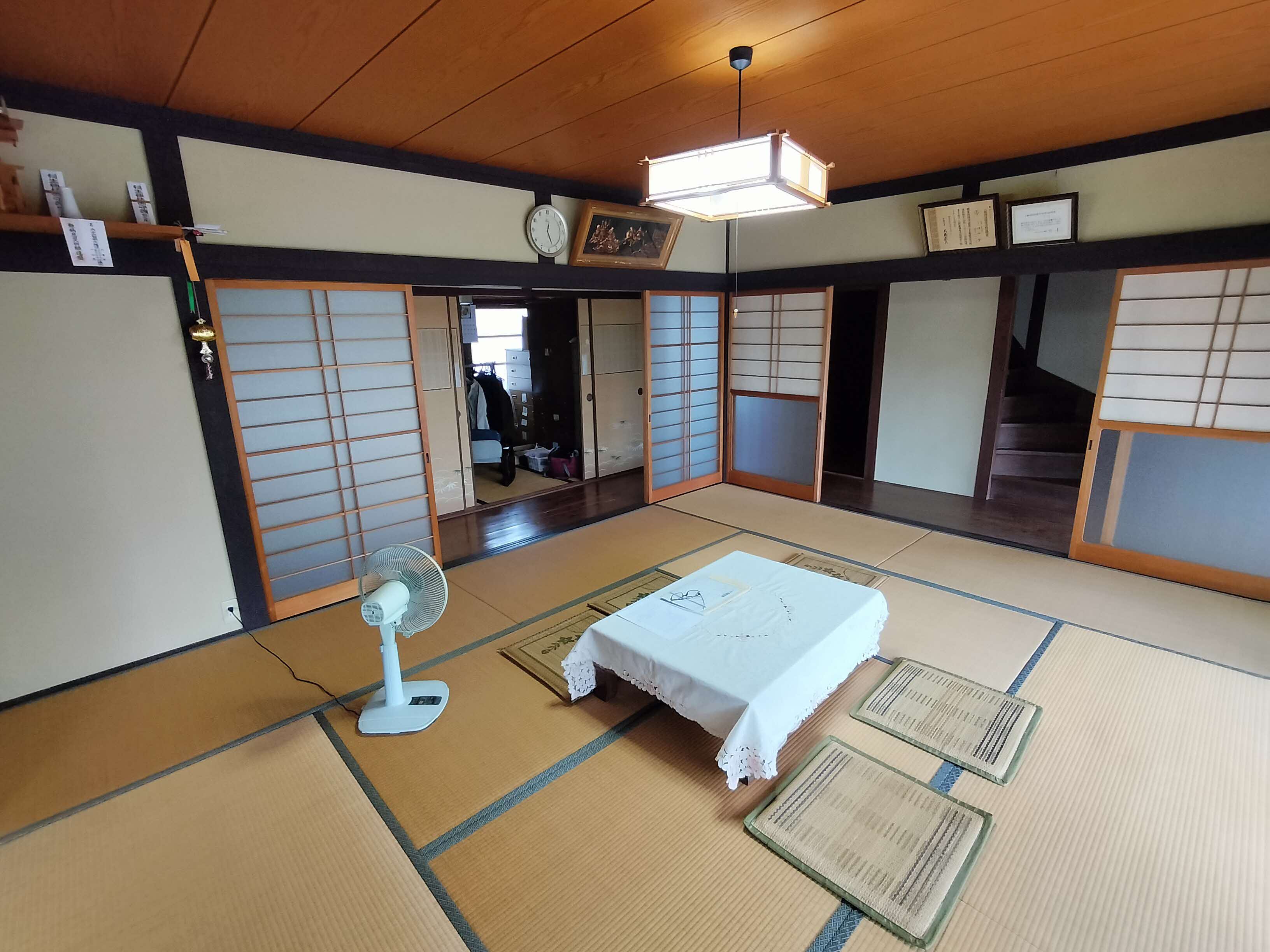 三原市 久井町羽倉 4