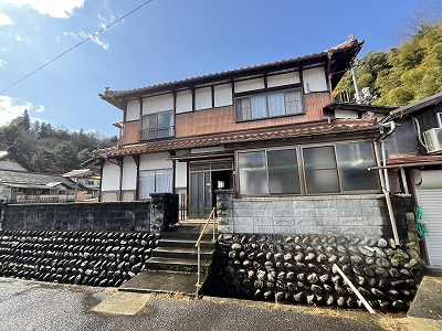 【北広島町536】保育園まで徒歩可能！利便性の良い立地でおススメ！